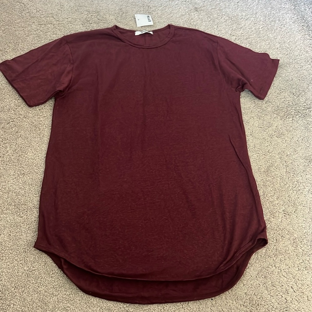 NWT Size Large‎ EPTM Long Tee Maroon